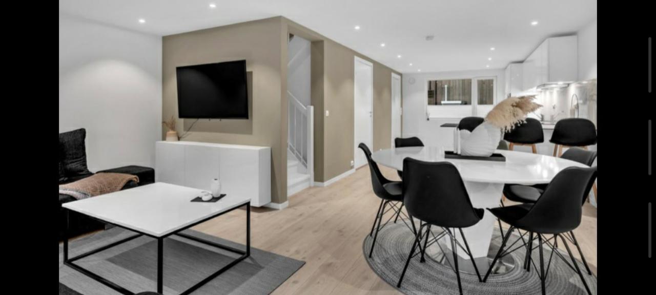Hytte Med 4 Soverom Kristiansand Exterior photo